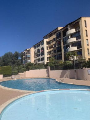 Appartement Domaine de la Coudouliere dont piscine de mai à septembre